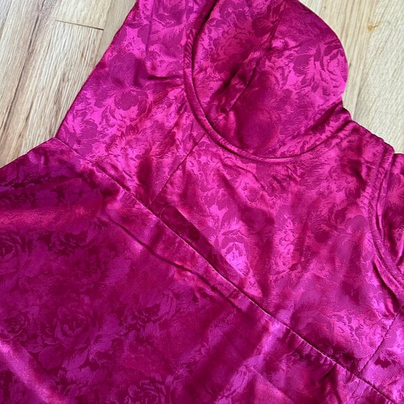 Princess Polly Diva Mini Dress - Picture 4 of 4